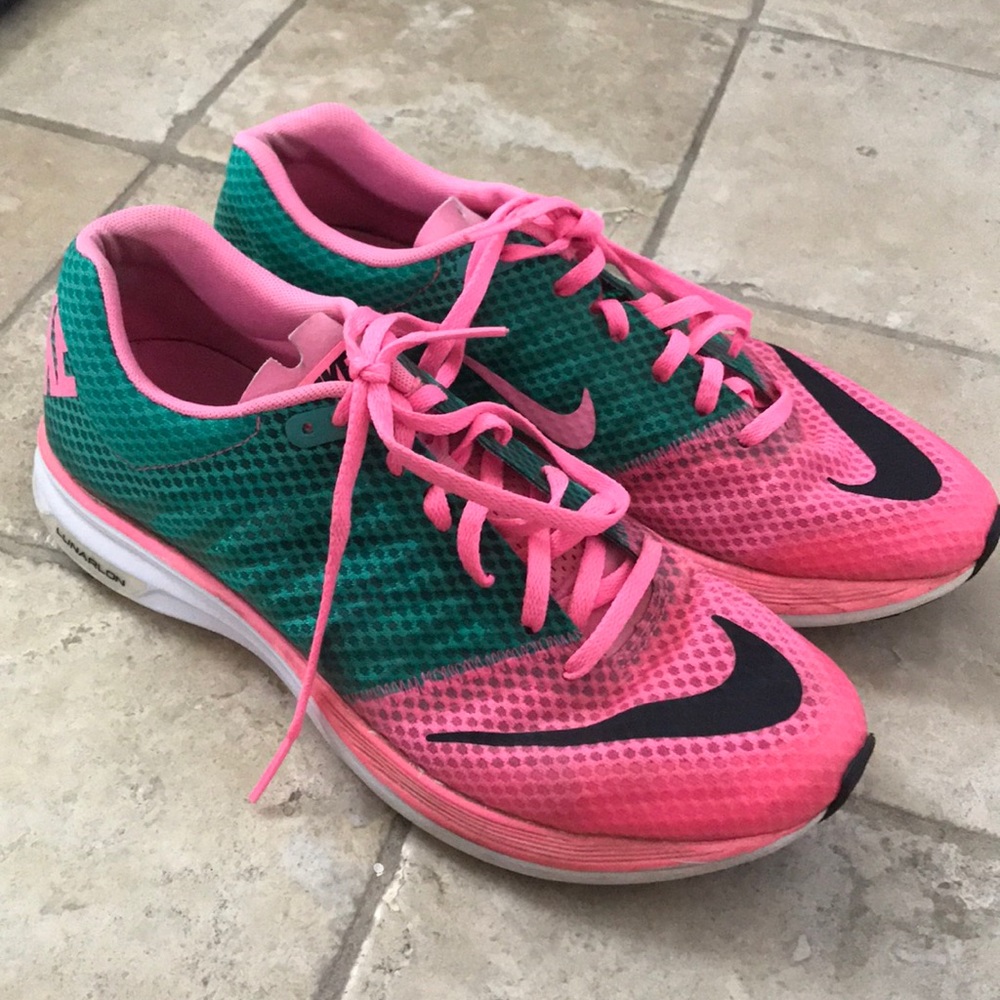 Like New Nike Lunar Speed tennis shoes